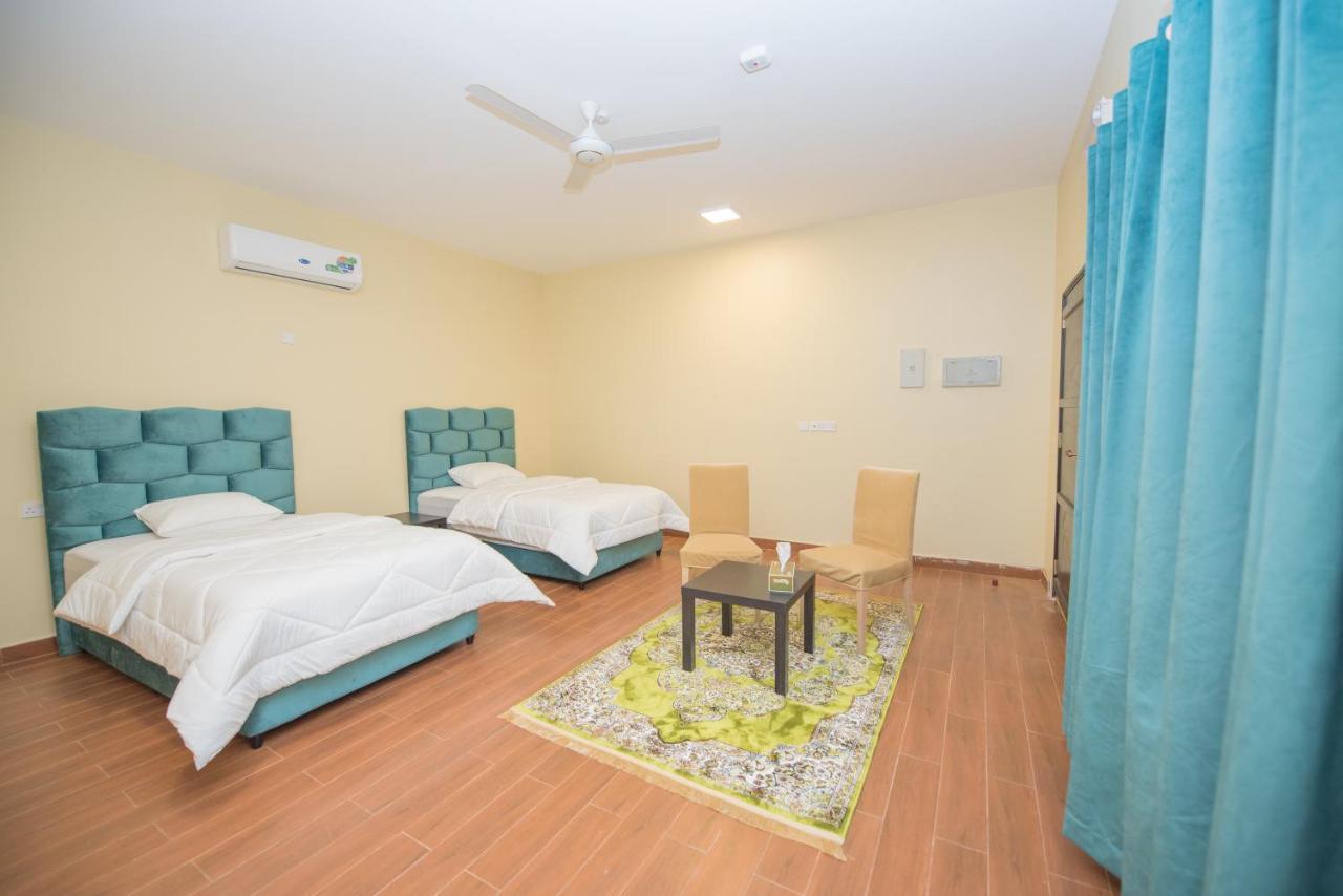 AL hawiyah camp Hotel Bagian luar foto