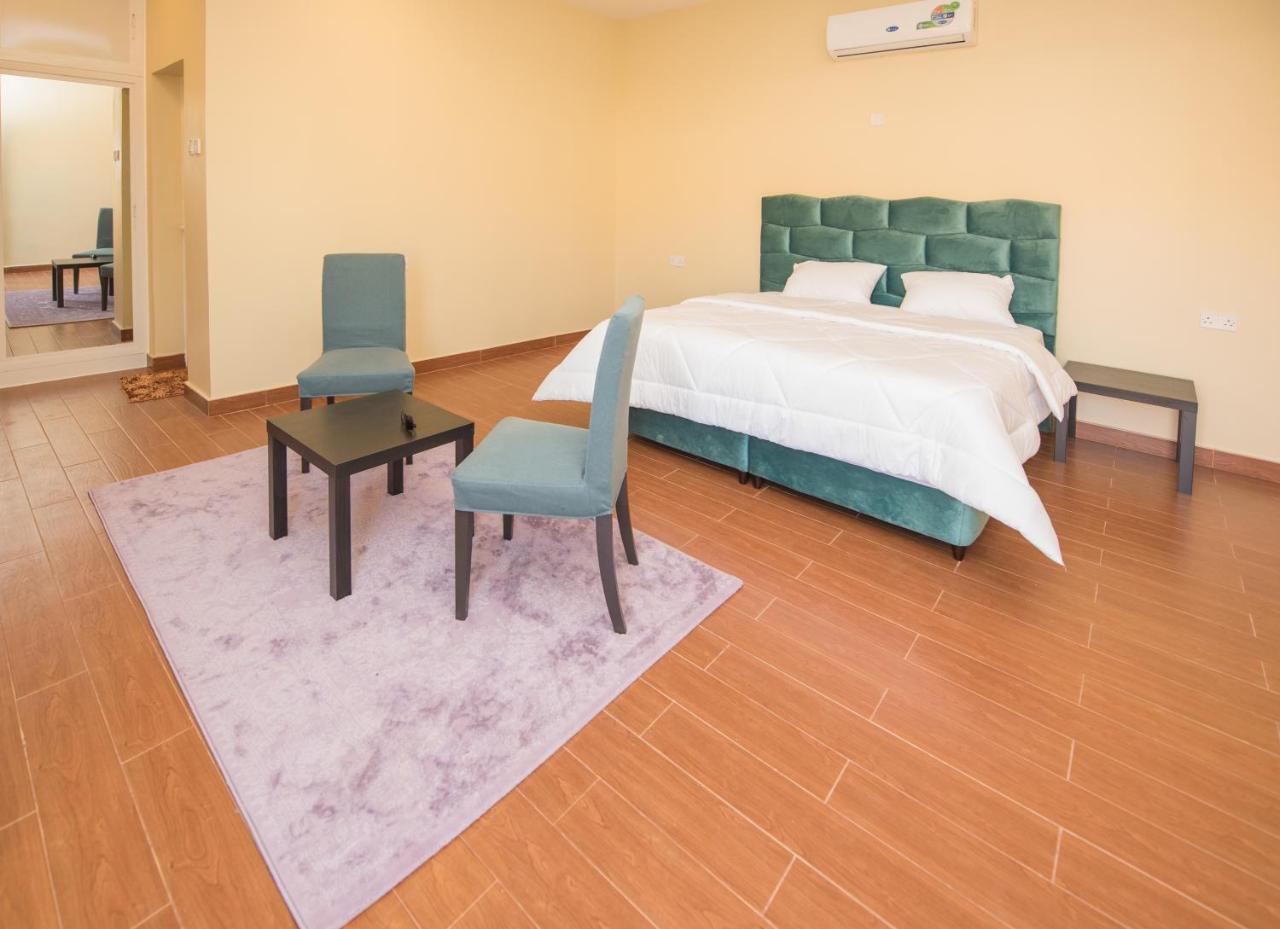 AL hawiyah camp Hotel Bagian luar foto